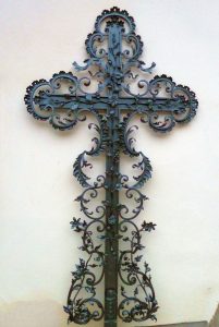 Schmiedeeisernes Kreuz